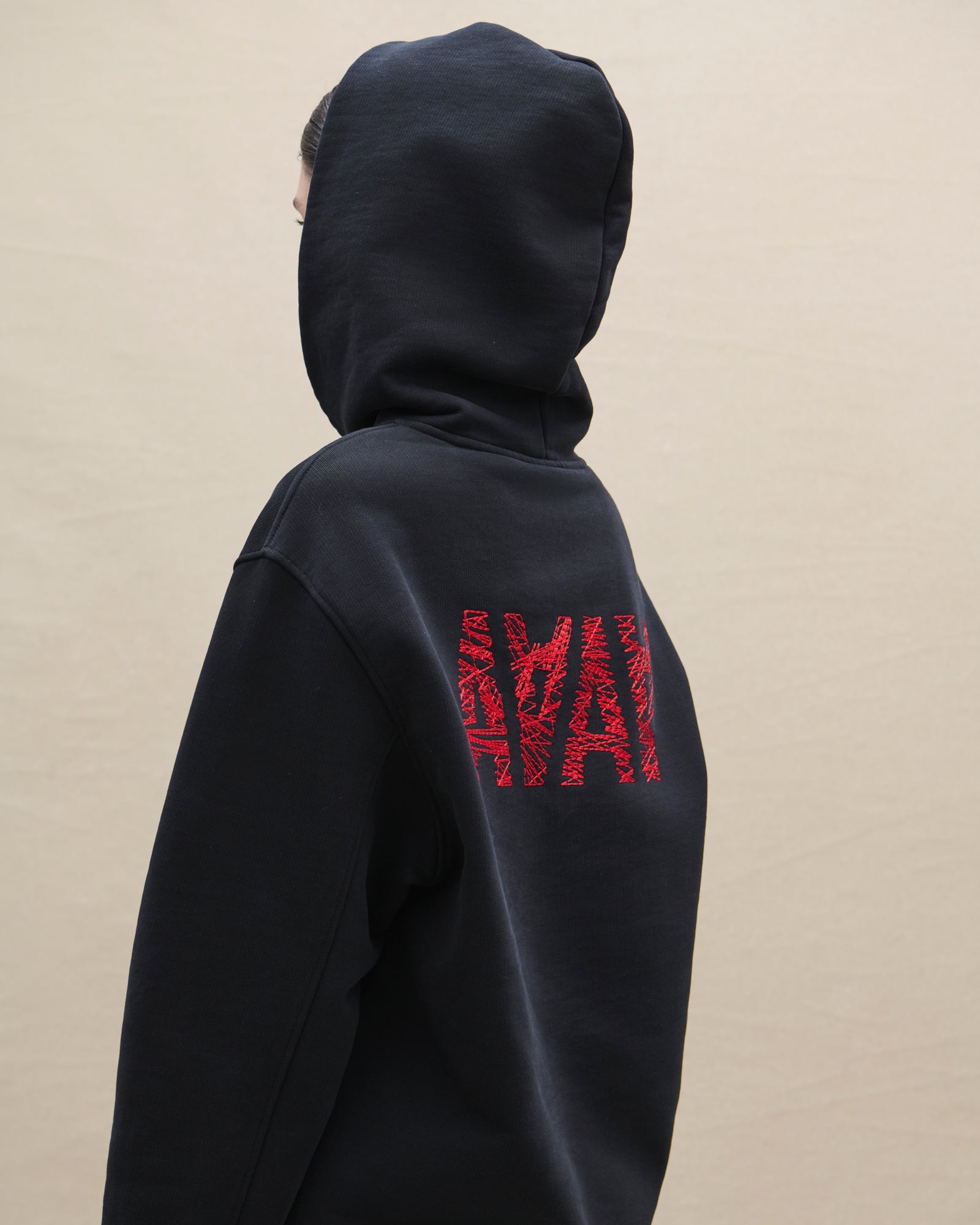 HOODIE 01 - Avanetaa
