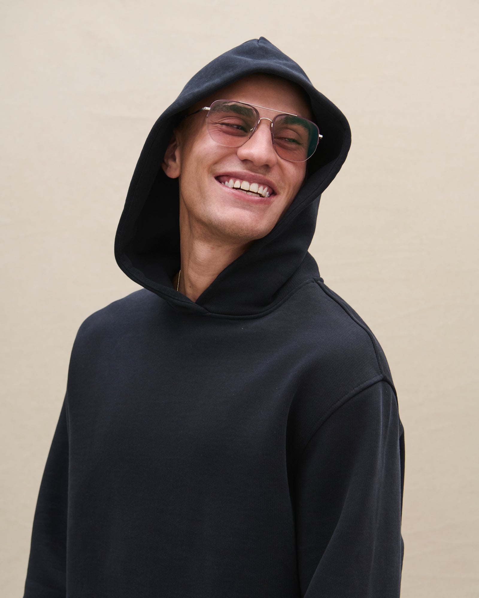 HOODIE 01 - Avanetaa