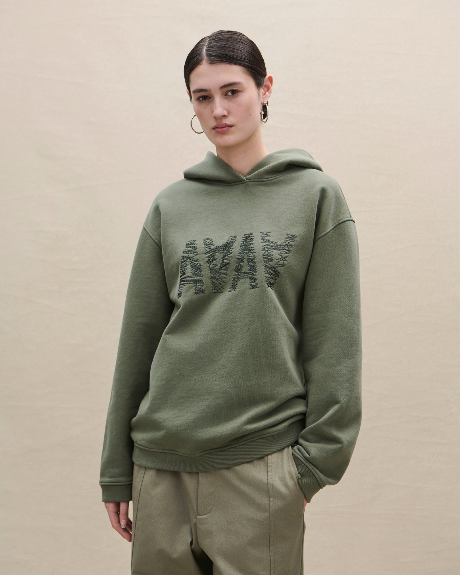 HOODIE 02 - Avanetaa