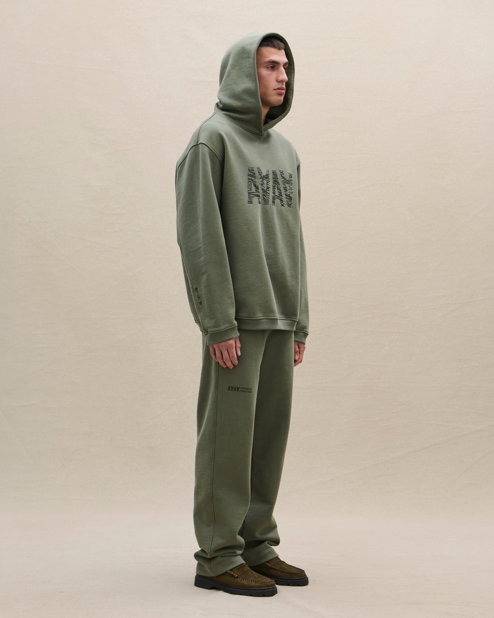 HOODIE 02 - Avanetaa