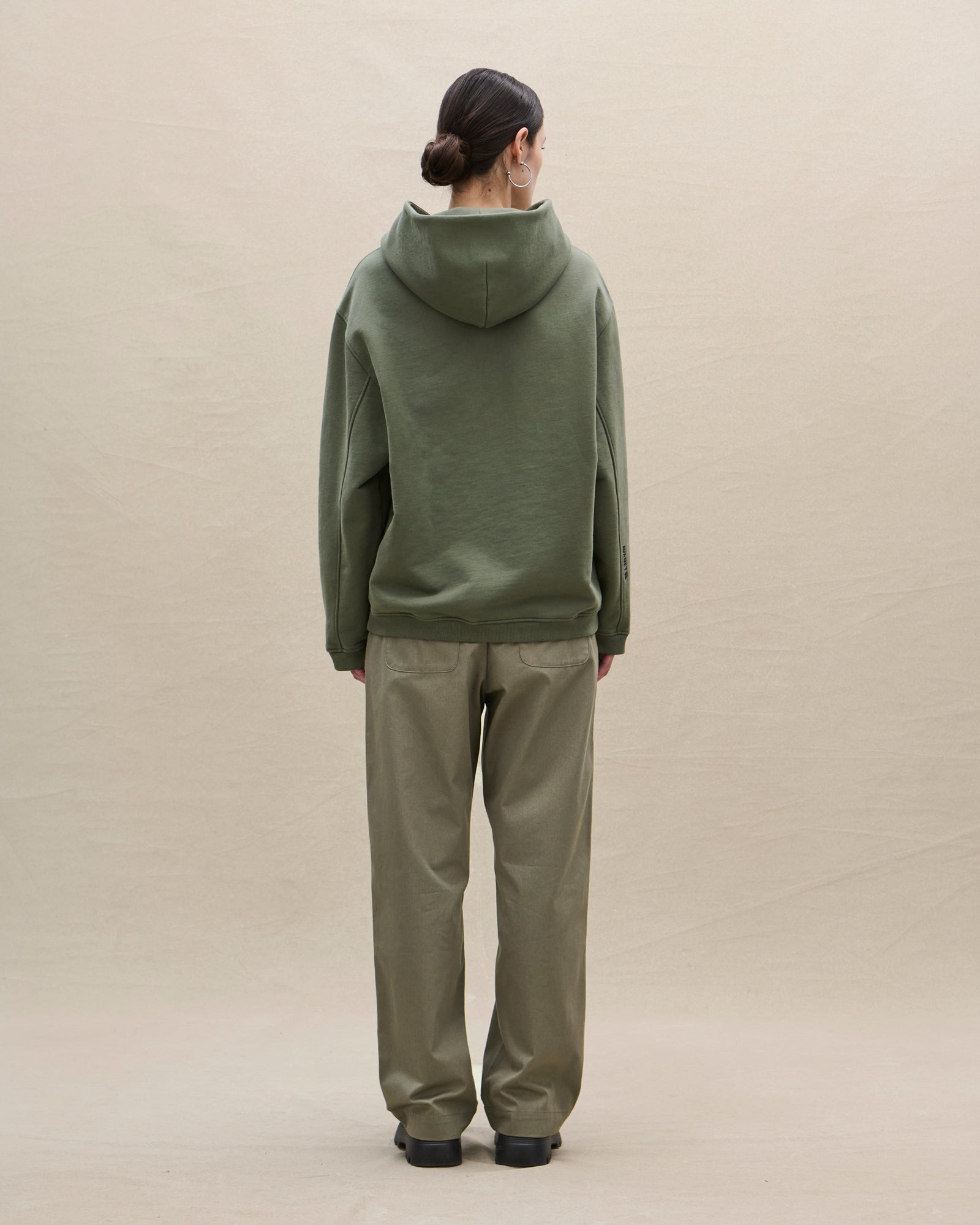 HOODIE 02 - Avanetaa