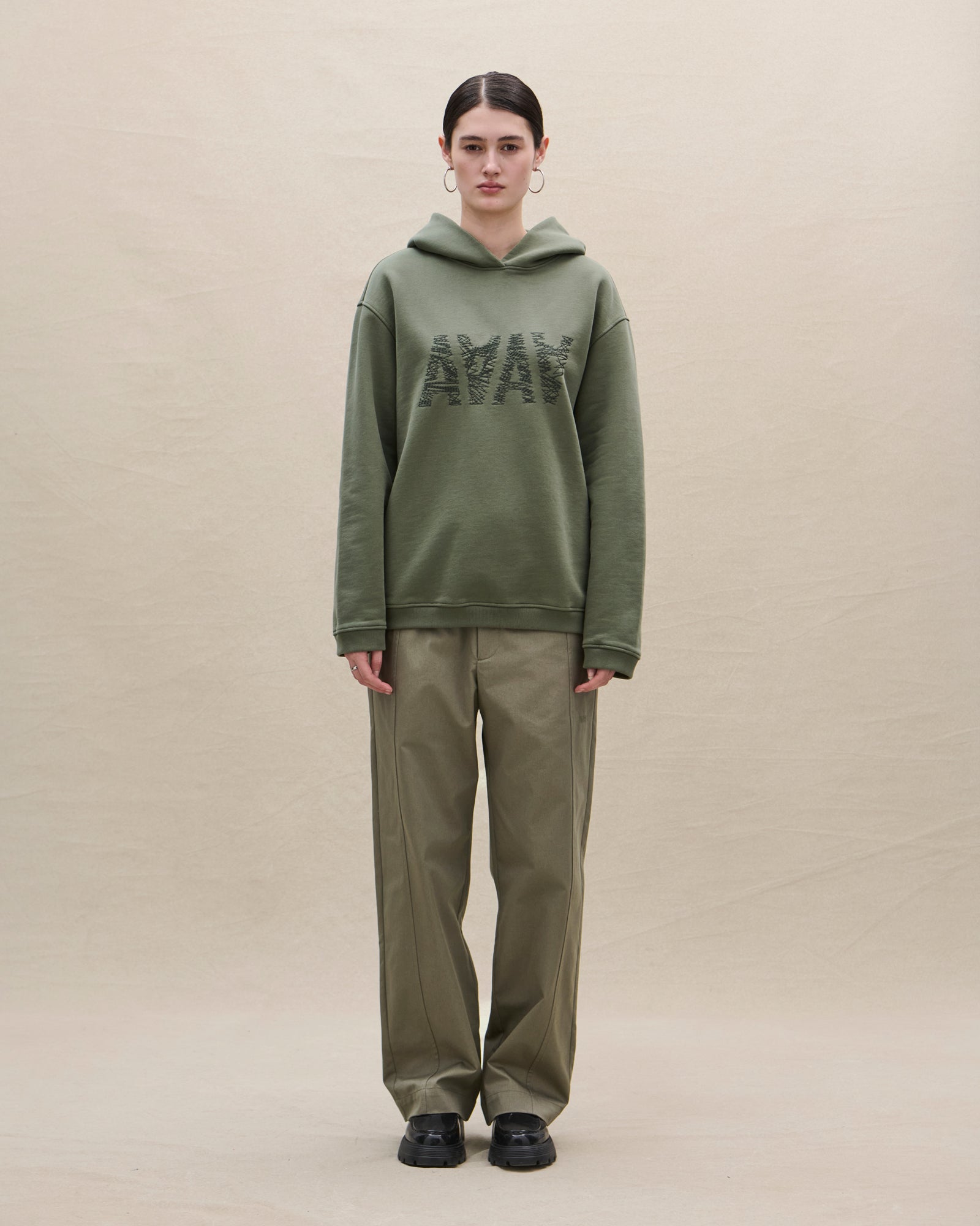 HOODIE 02 - Avanetaa