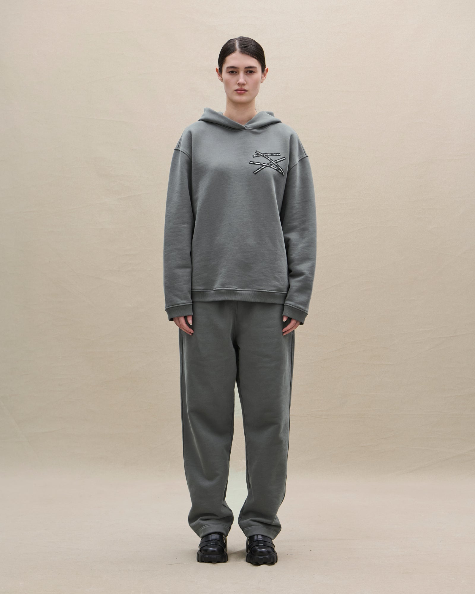 HOODIE 03 - Avanetaa