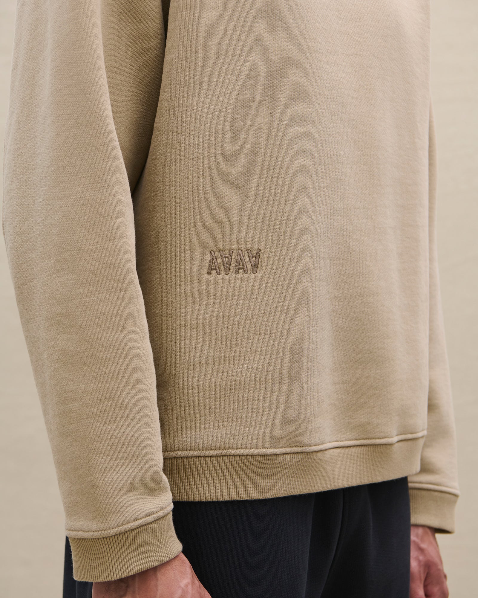 CREWNECK 01 - Avanetaa