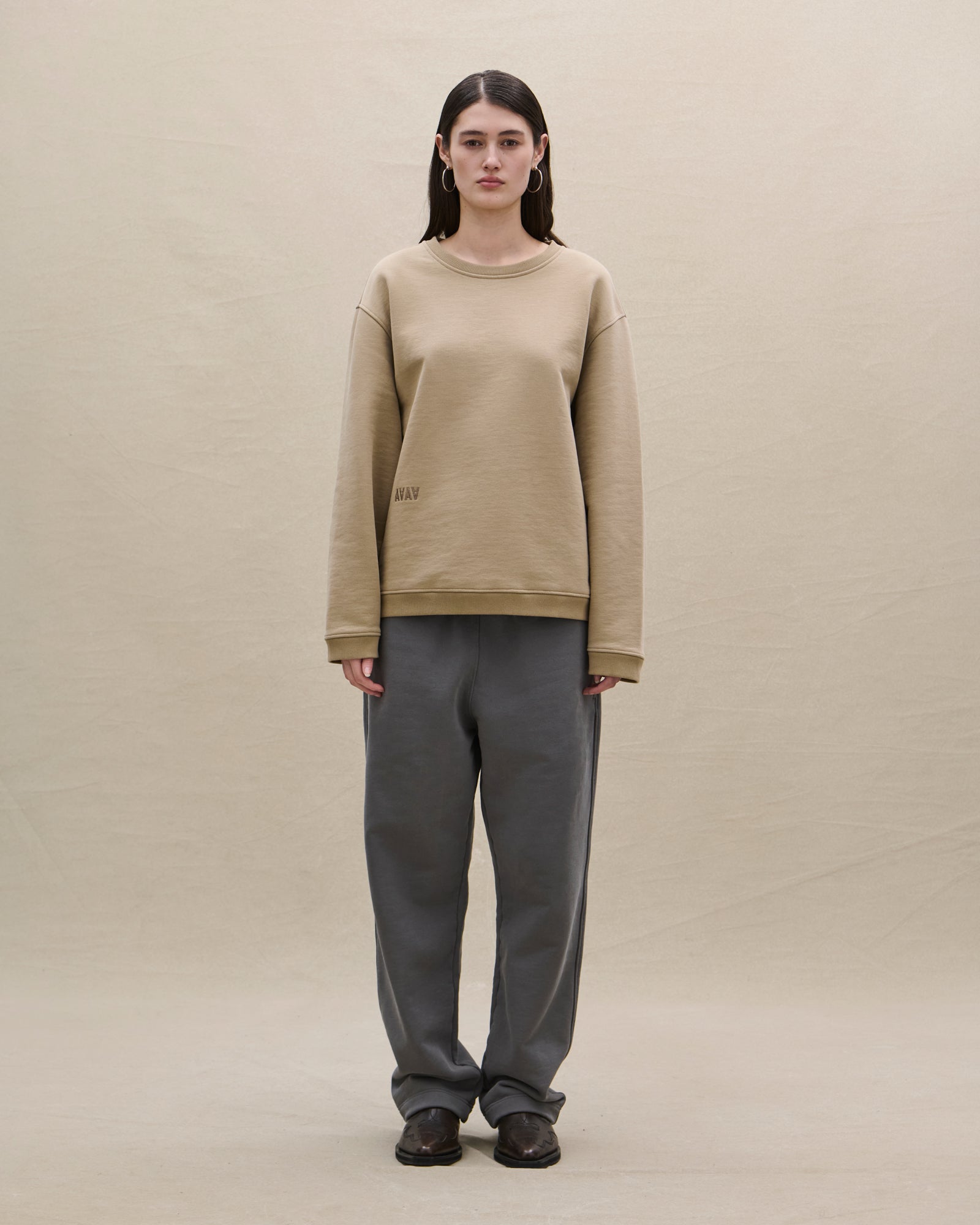 CREWNECK 01 - Avanetaa