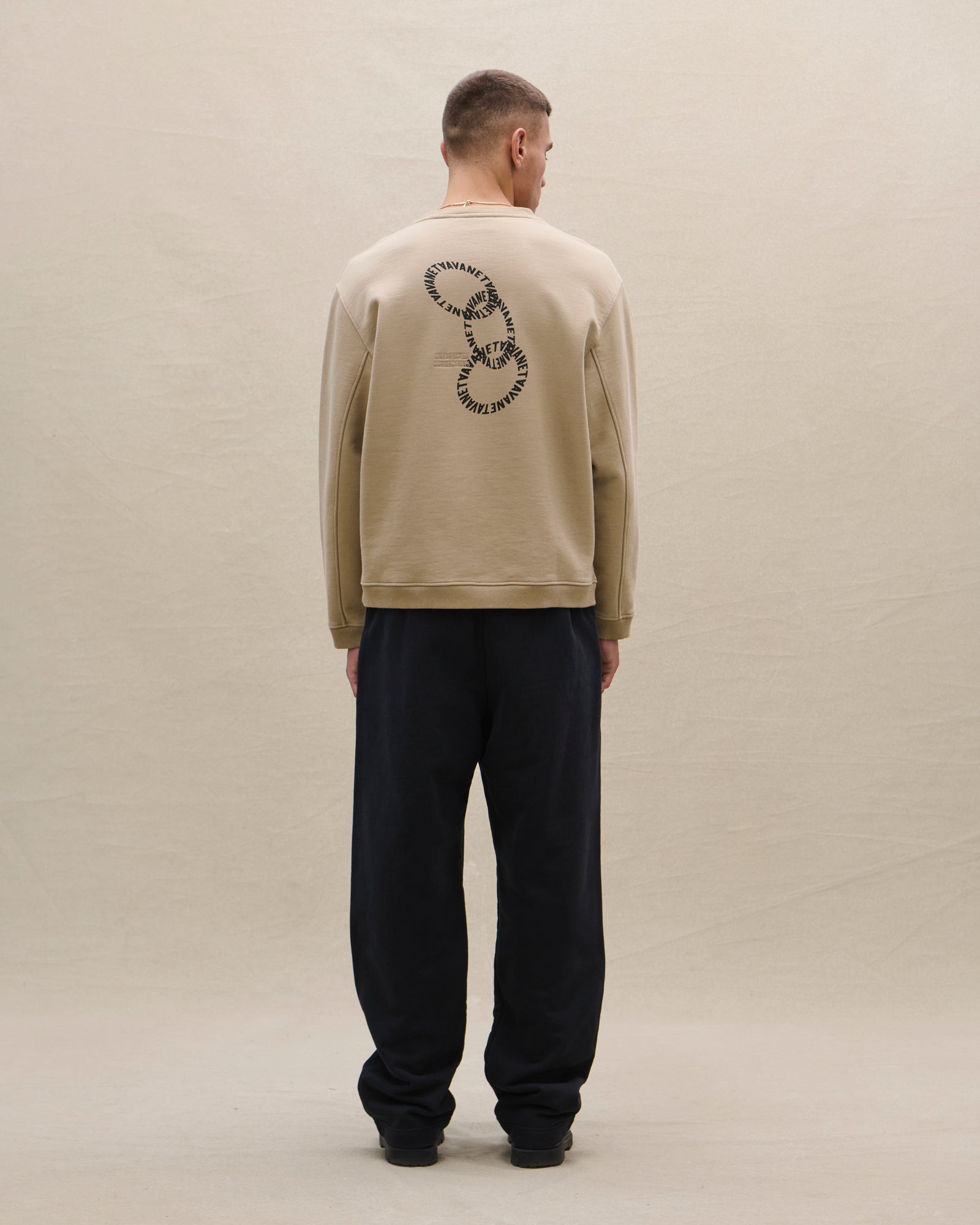 CREWNECK 01 - Avanetaa