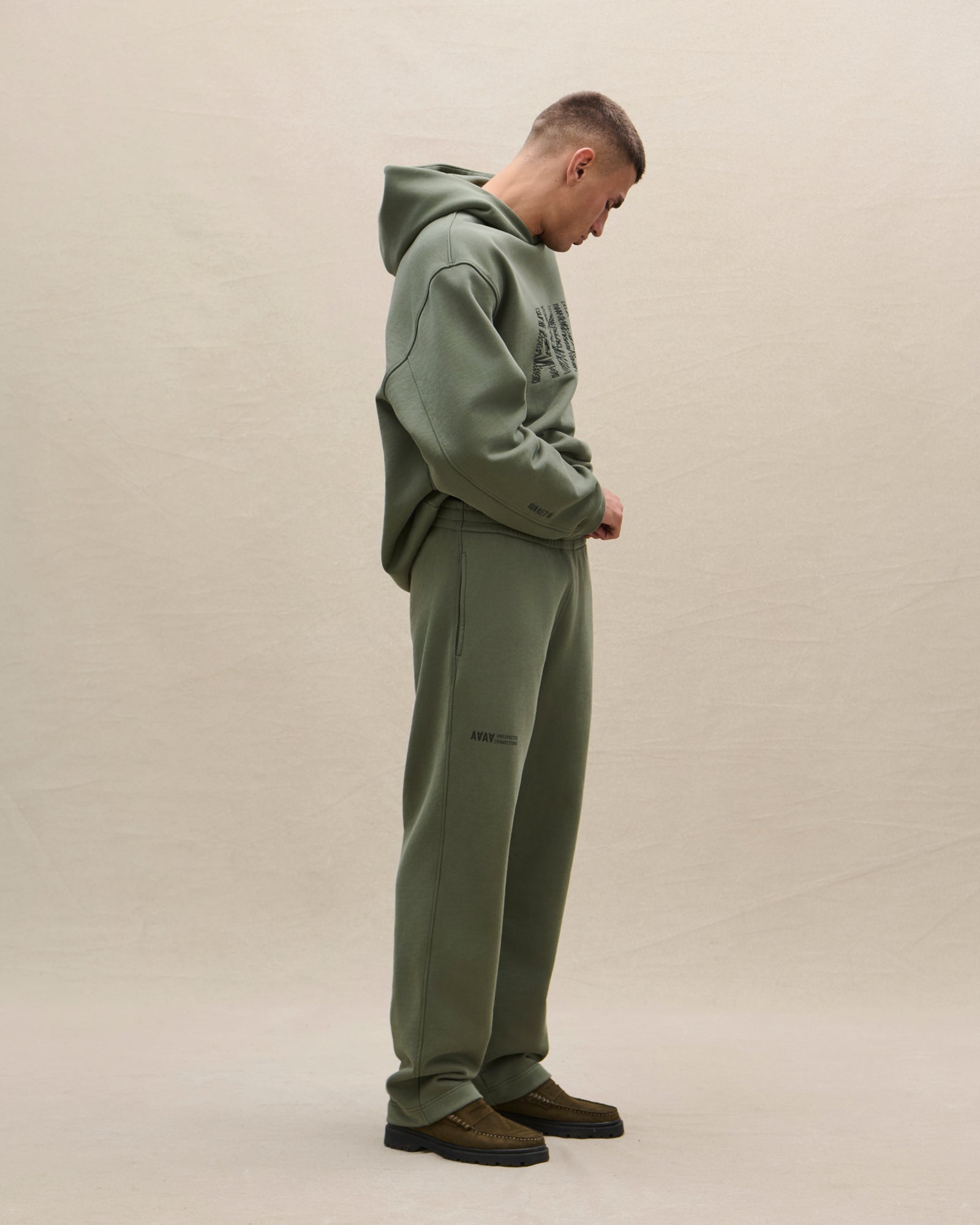 SWEATPANTS 02 - Avanetaa