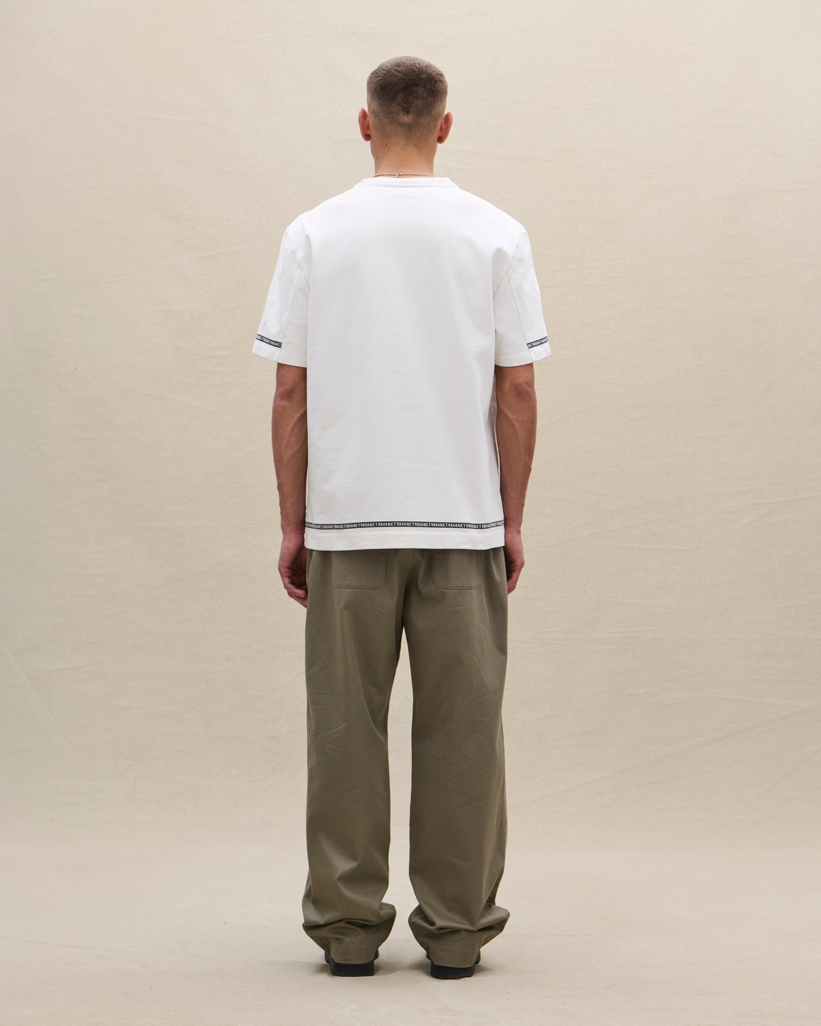 RELAXED T - SHIRT 01 - Avanetaa