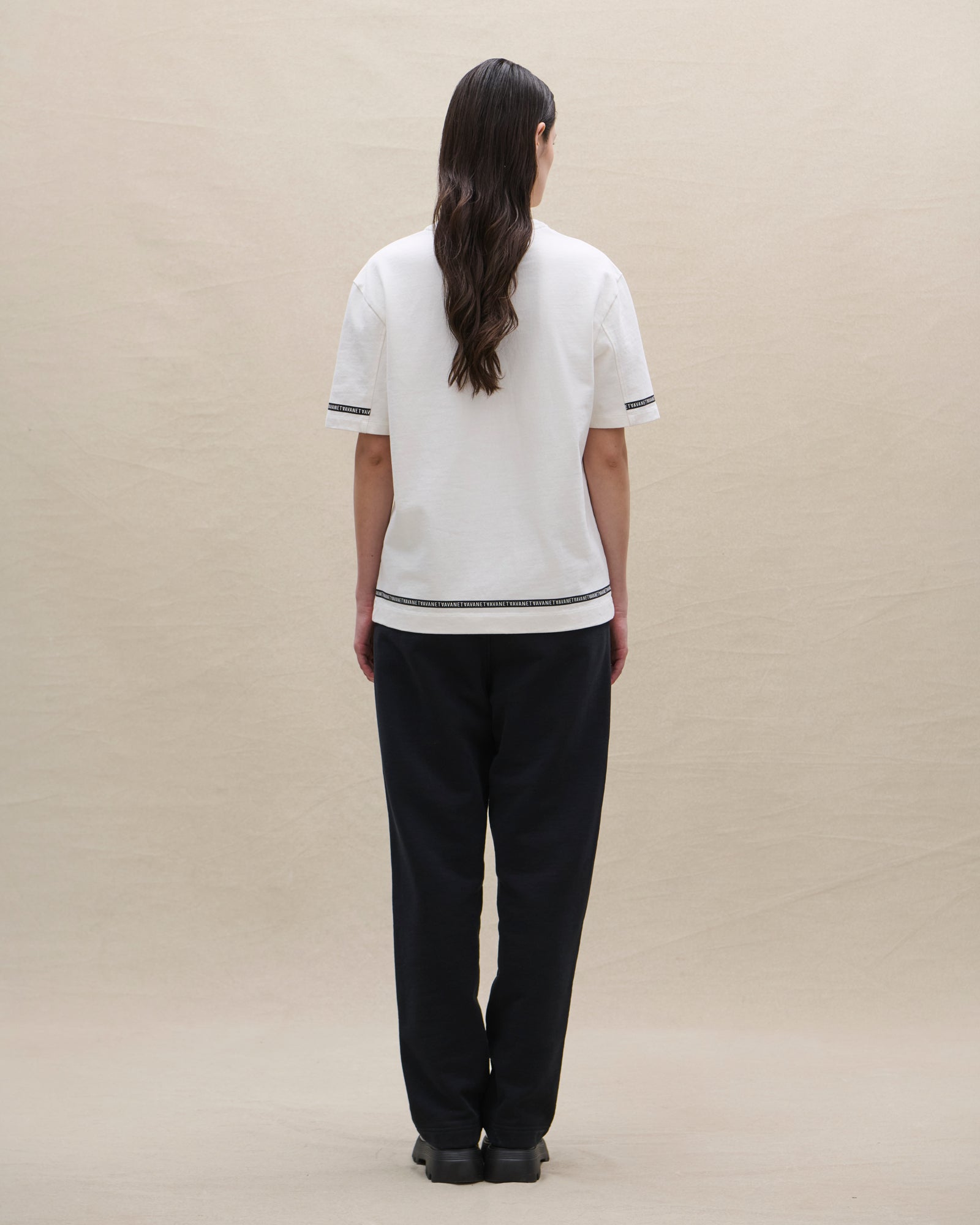 RELAXED T - SHIRT 01 - Avanetaa