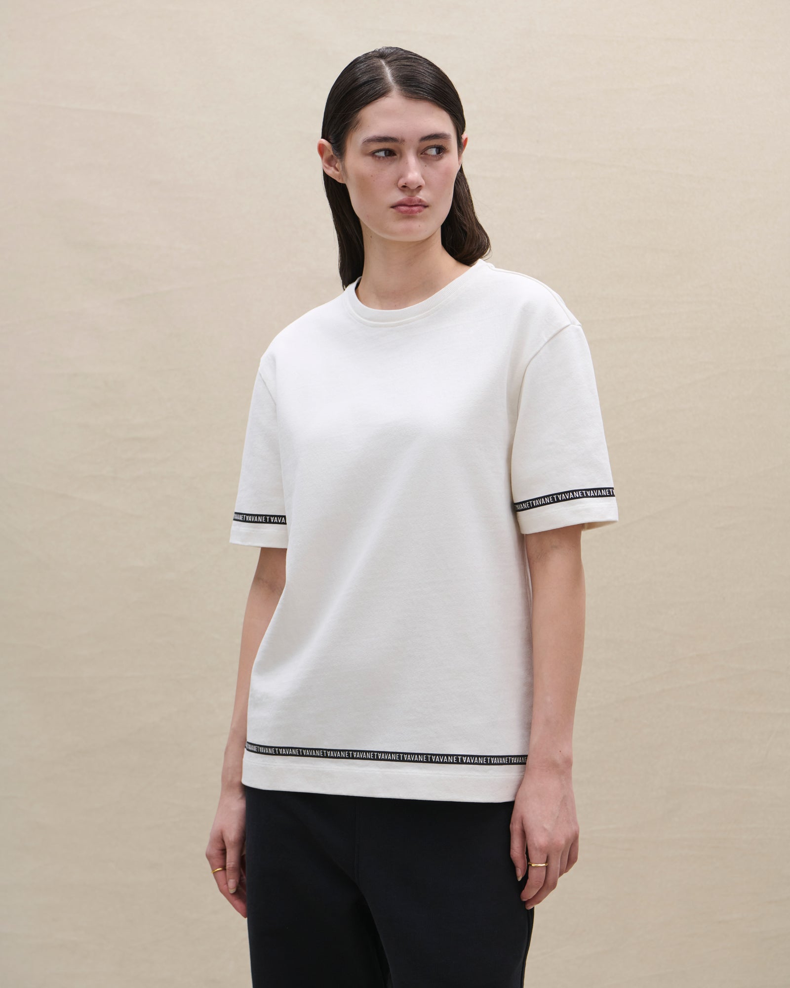 RELAXED T - SHIRT 01 - Avanetaa