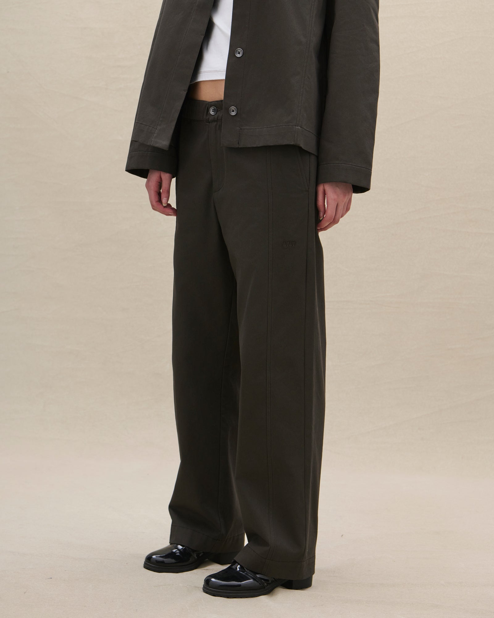 TWILL PANTS (brown) - Avanetaa