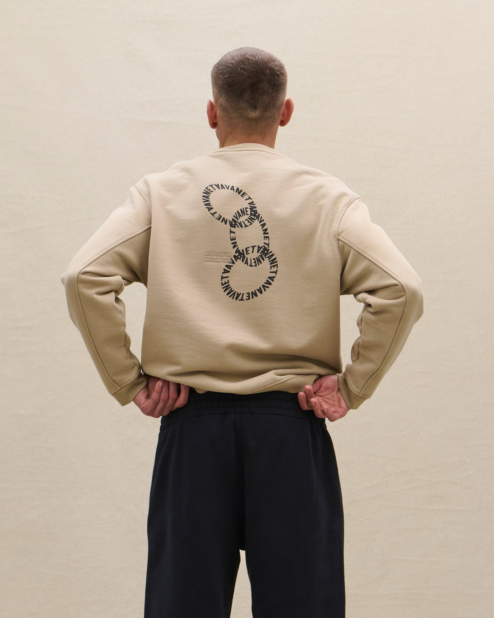 W SWEATSHORTS 01 - Avanetaa
