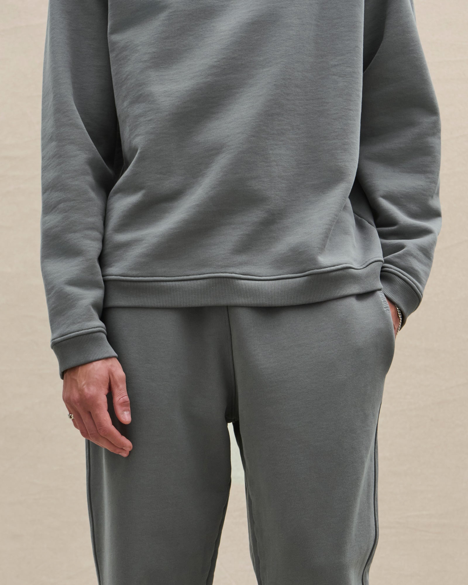 M SWEATSHORTS 02 - Avanetaa
