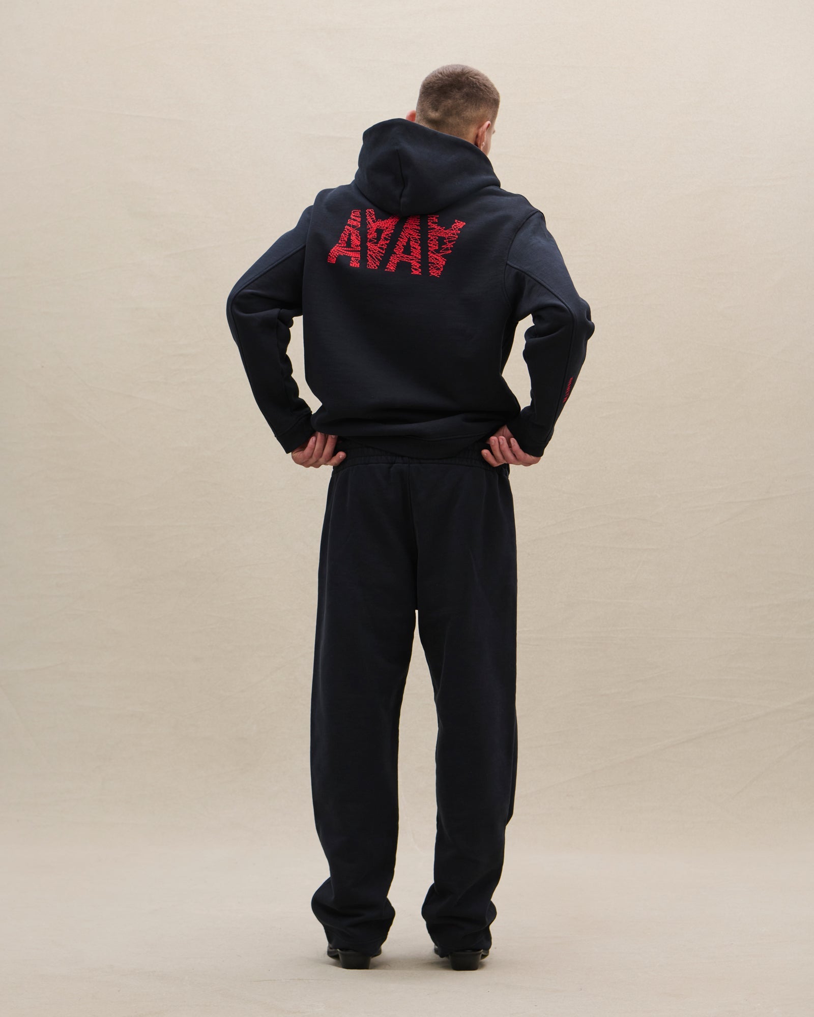 HOODIE 01 - Avanetaa