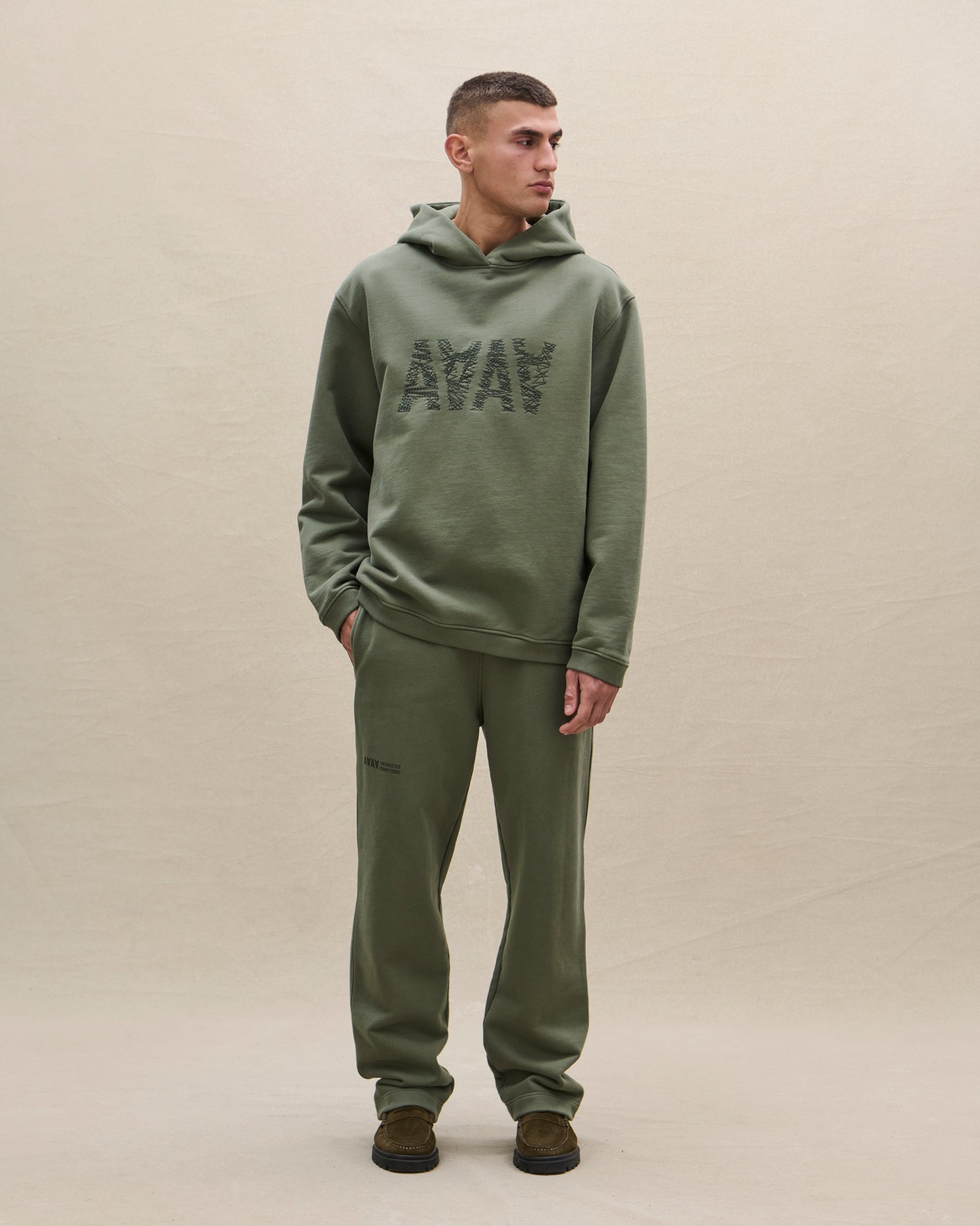 HOODIE 02 - Avanetaa